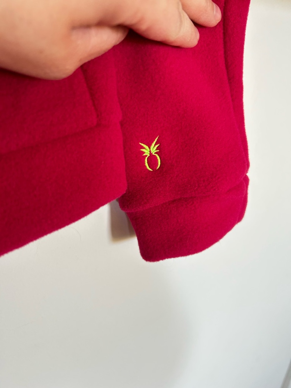 NWT Dudley Stephen’s Berry Long Sleeve Park Slope Turtle Neck Sweater Size Small - Picture 3 of 5
